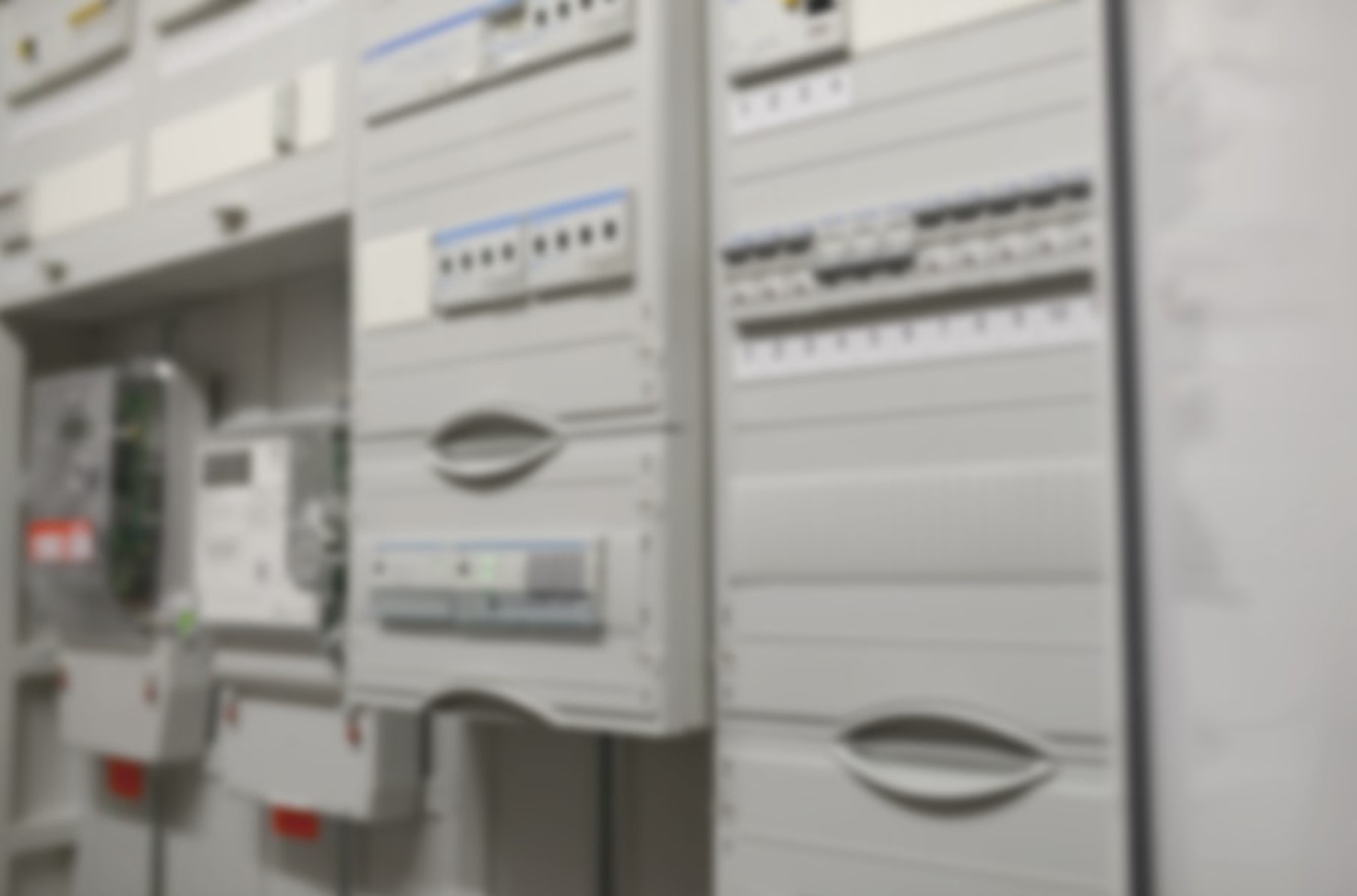 Schalt­schrank­bau bei eltec24 GmbH in Hannover