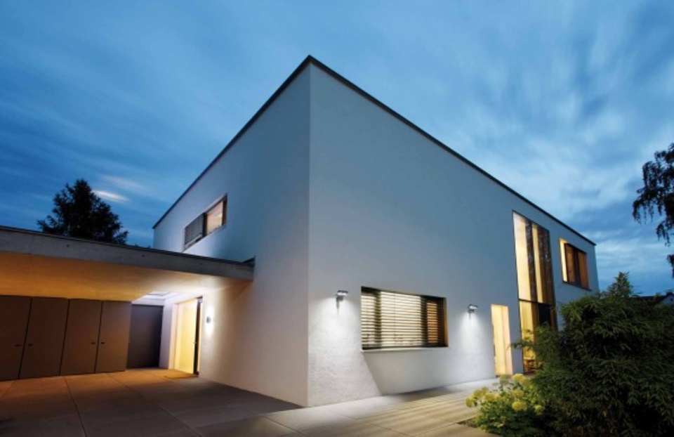 Aussenbeleuchtung bei eltec24 GmbH in Hannover