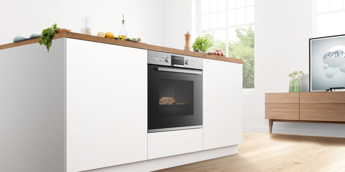 Backöfen und Herdsets bei eltec24 GmbH in Hannover